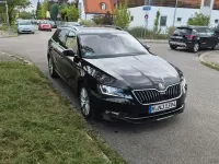 Gebraucht Skoda Superb LAURIN & KLEMENT 190 PS (139 kW) 2019 Schwarz Kombi