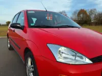 Gebraucht Ford Focus Ambiente 75 PS (55 kW) 1999 Rot Kombi