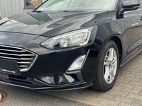 Gebraucht Ford Focus 120 PS (88 kW) 2020 Schwarz Kombi