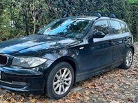 Gebraucht BMW 116 122 PS (89 kW) 2009 Schwarz Kleinwagen