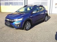 Gebraucht Dacia Sandero Expression 91 PS (66 kW) 2023 Ironblaumetallic Kleinwagen