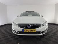 Gebraucht Volvo V60 288 PS (211 kW) 2016 Weiß Kombi