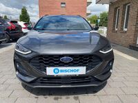 Gebraucht Ford Focus ST-Line 125 PS (91 kW) 2023 Grau Limousine