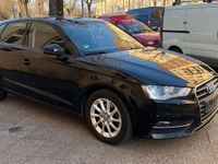Gebraucht Audi A3 Ambiente 105 PS (77 kW) 2013 Schwarz Limousine