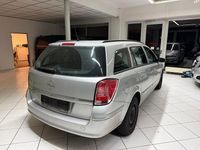 Gebraucht Opel Astra 140 PS (102 kW) 2009 Silber Kombi