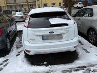 Gebraucht Ford Focus Titanium 105 PS (77 kW) 2011 Silber Kombi