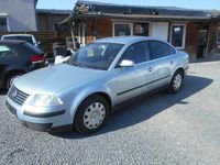 Usata VW Passat 116 CV (85 kW) 2003 Argento Berlina