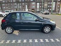 Gebraucht Peugeot 206+ Basis 60 PS (44 kW) 2011 Grau Kleinwagen