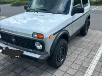 Gebraucht Lada niva 83 PS (61 kW) 2010 Weiß SUV