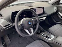 Gebraucht BMW 120 Shadowline 156 PS (114 kW) 2025 Weiß Kleinwagen