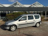 Gebraucht Dacia Logan Lauréate 105 PS (77 kW) 2009 Grau Kombi