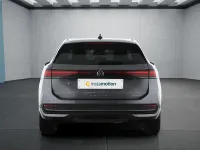 Gebraucht VW Passat 204 PS (150 kW) 2025 Grau Kombi