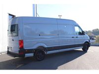 Gebraucht VW Crafter 177 PS (130 kW) 2025 Grau Van