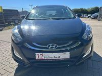 Gebraucht Hyundai i30 Trend 135 PS (99 kW) 2014 Schwarz Kombi