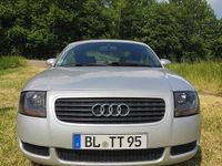 Second-hand Audi TT 180 CP (132 kW) 2000 Argintiu Coupe