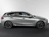 Gebraucht BMW 120 M Sport 163 PS (119 kW) 2025 Skyscraper grau metallic Kleinwagen