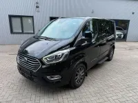 Gebraucht Ford Tourneo 131 PS (96 kW) 2022 Schwarz Kombi