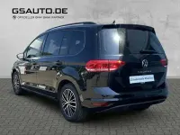 Gebraucht VW Touran Comfortline 150 PS (110 kW) 2024 Schwarz Van / Kleinbus
