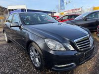 Gebraucht Mercedes E250 Avantgarde 204 PS (150 kW) 2010 Grau Limousine