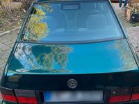 Second-hand VW Jetta 90 CP (66 kW) 1995 Verde Berlinǎ