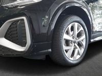 Gebraucht Audi Q2 S-Line 150 PS (110 kW) 2023 Schwarz SUV