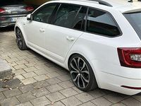 Gebraucht Skoda Octavia 150 PS (110 kW) 2019 Weiß Kombi