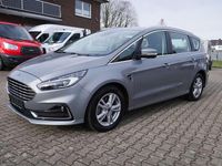 Gebraucht Ford S-MAX Titanium 190 PS (139 kW) 2020 Solarsilber Van / Kleinbus
