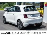 Neu Fiat 500e Icon 86 kW (118 PS) 2026 Weiss Kleinwagen