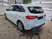 Gebraucht Mercedes B180 116 PS (85 kW) 2021 Weiß Van / Kleinbus