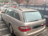 Gebraucht Mercedes E200 163 PS (119 kW) 2003 Gold Kombi