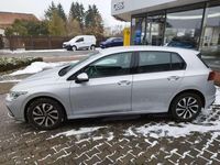 Gebraucht VW Golf VIII Life 131 PS (96 kW) 2024 Grau Limousine