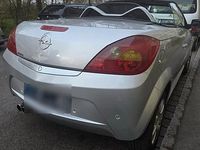 Gebraucht Opel Tigra 90 PS (66 kW) 2007 Silber Cabrio