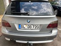 Gebraucht BMW 525 163 PS (119 kW) 2005 Silber Kombi