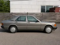 Gebraucht Mercedes 190 122 PS (89 kW) 1989 Grau Limousine