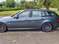 Gebraucht BMW 320 Efficient Dynamics 163 PS (119 kW) 2011 Andere farben Kombi