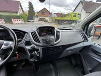 Gebraucht Ford Transit Trend 131 PS (96 kW) 2017 Silber Van / Kleinbus