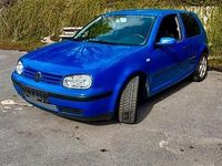 Usado VW Golf 75 HP (55 kW) 2000 Azul Coupé