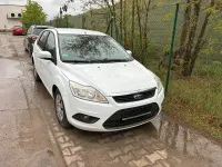 Gebraucht Ford Focus 109 PS (80 kW) 2009 Weiß Limousine
