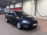 Second-hand Skoda Octavia Style 150 CP (110 kW) 2019 Negru Break