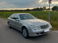 Gebraucht Mercedes E200 Elegance 122 PS (89 kW) 2002 Silber Limousine