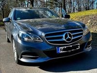 Gebraucht Mercedes E220 170 PS (125 kW) 2013 Grau Limousine