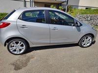 Gebraucht Mazda 2 Inclusive 103 PS (75 kW) 2008 Silber Kleinwagen