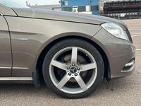 Second-hand Mercedes E250 204 CP (150 kW) 2011 Gri Berlinǎ