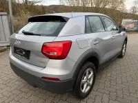 Gebraucht Audi Q2 Basis 150 PS (110 kW) 2017 Silber SUV