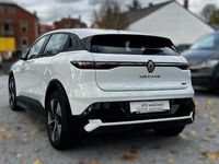 Gebraucht Renault Megane E-Tech Equilibre 96 kW (131 PS) 2023 Weiß Limousine