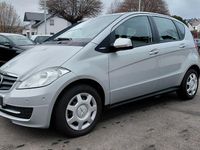 Gebraucht Mercedes A160 95 PS (69 kW) 2011 Silber Kleinwagen