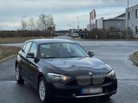 Gebraucht BMW 118 143 PS (105 kW) 2011 Schwarz Kleinwagen