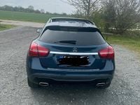 Gebraucht Mercedes GLA250 210 PS (154 kW) 2019 Blau SUV
