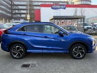 Gebraucht Mitsubishi Eclipse Cross Plus 188 PS (138 kW) 2022 Laserblau (metallic) SUV