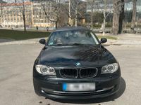 Gebraucht BMW 120 177 PS (130 kW) 2010 Schwarz Kleinwagen